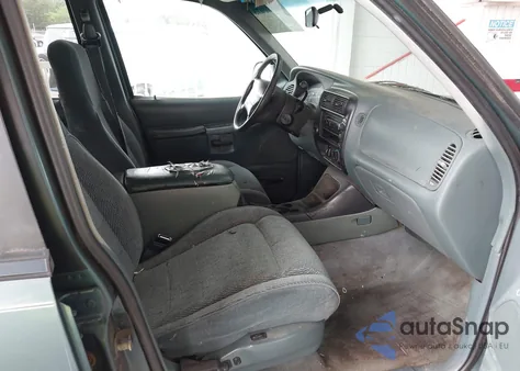 1997 Ford Explorer Eddie Bauer/Limited/Xl/Xlt z USA, uszkodzony, nr VIN 1FMDU32XXVZB37365